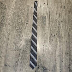 Ryan Seacrest Distinction Silk Blend Tie